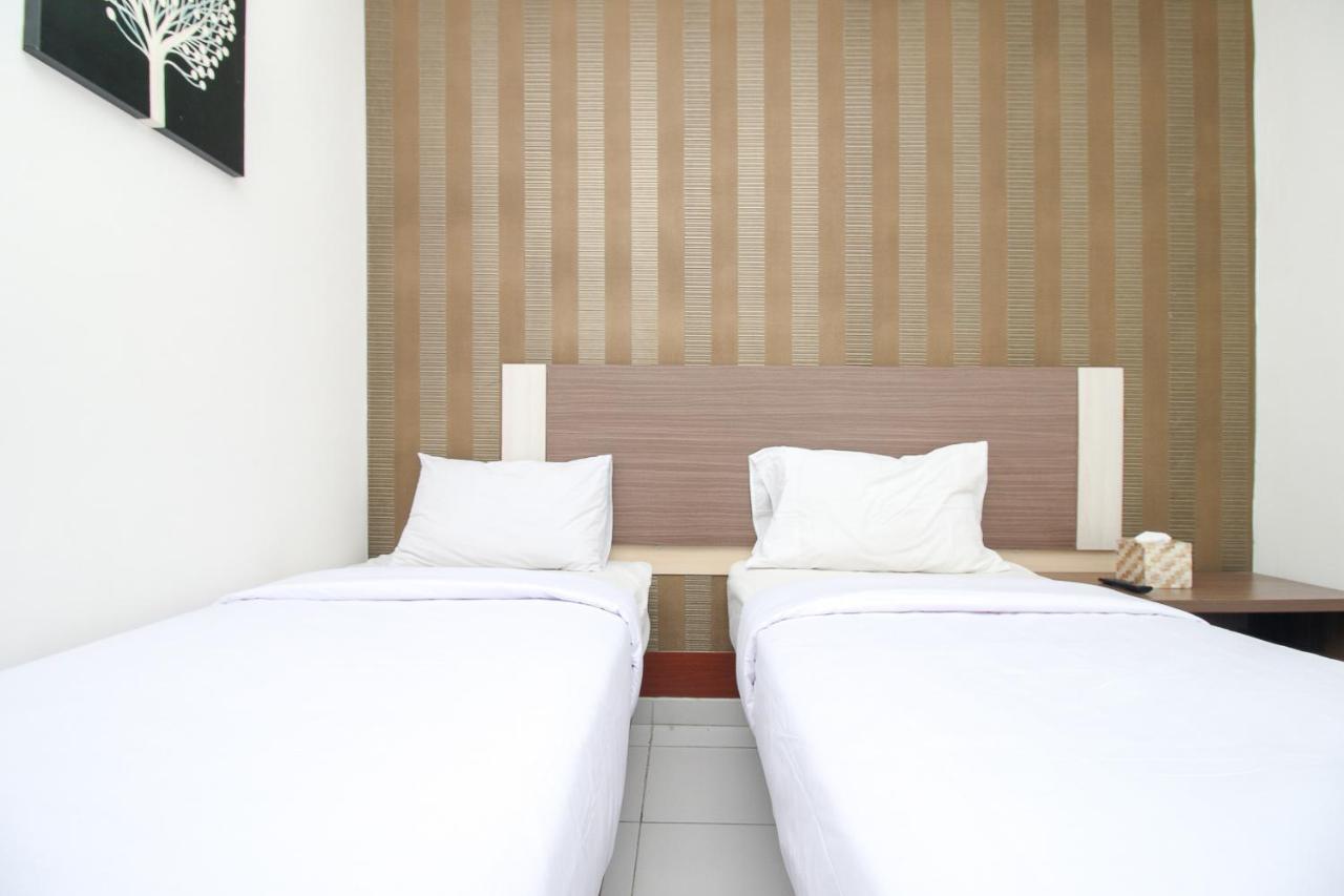 Smarthomm Inn Bandara Parungkuda 외부 사진